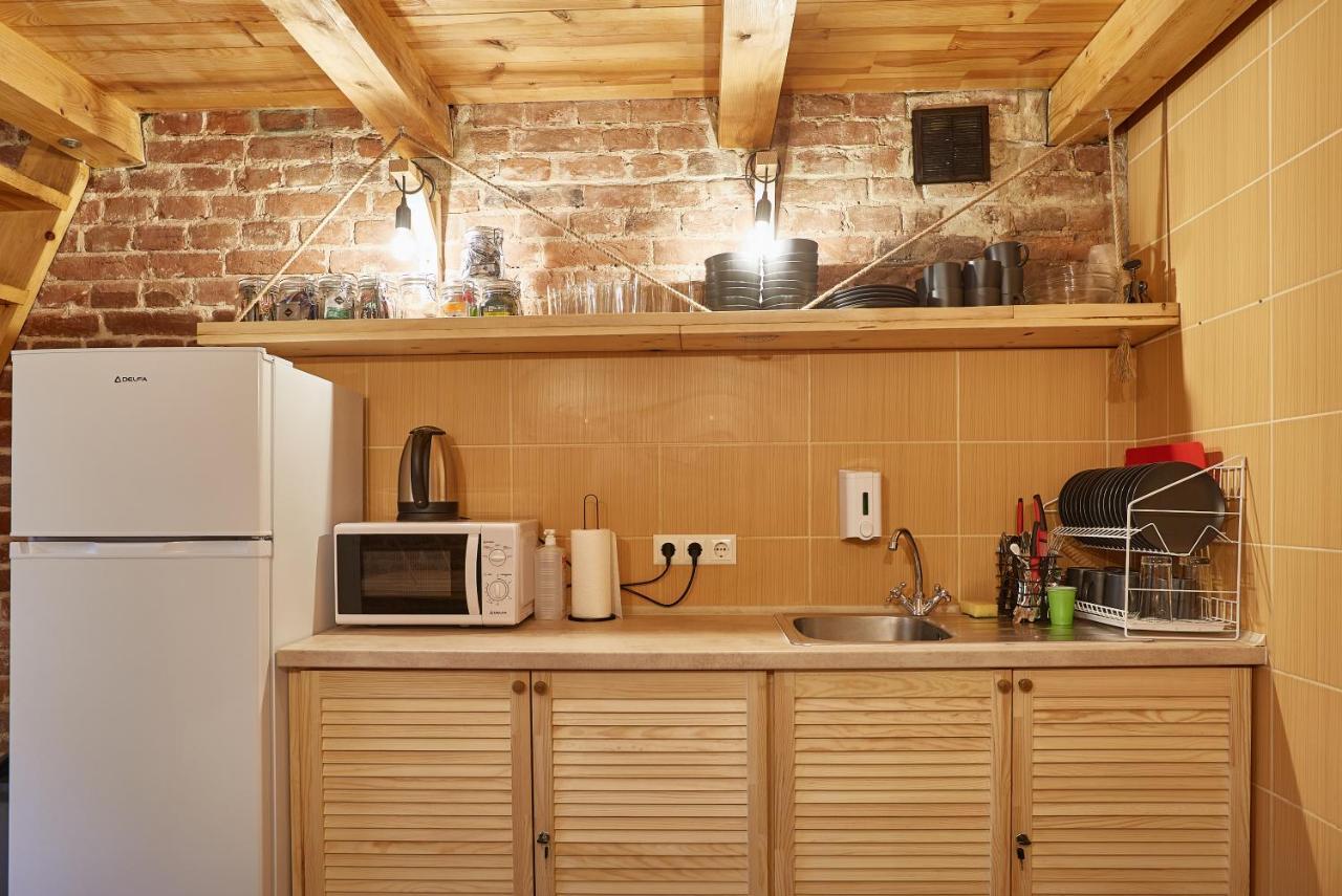 Shelter Apartamento Lviv Exterior foto